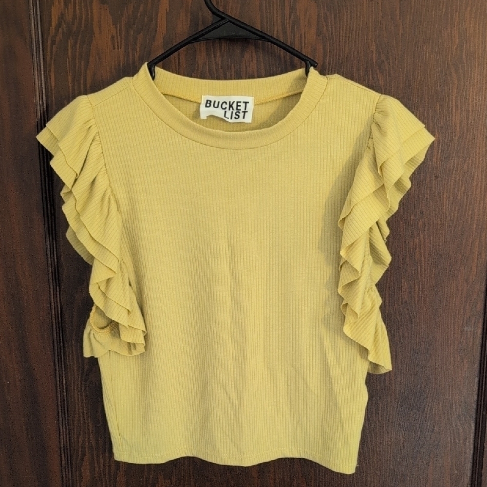Bucket List Yellow Ribbed Cropped Ruffle Short Sleeve Shirt Size Juniors Large